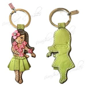 COACH Hawaiian Dancing Hula Girl w/ Lei Bag Charm FOB Keychain #F93159 *RARE*
